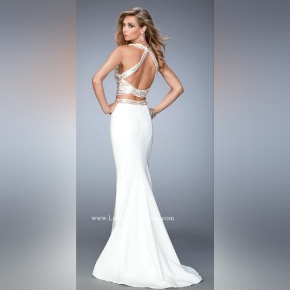 GIGI 2 Piece Le Femme Ivory With Rose Gold Sequins Prom Dress Womens Size 4 - Picture 2 of 16